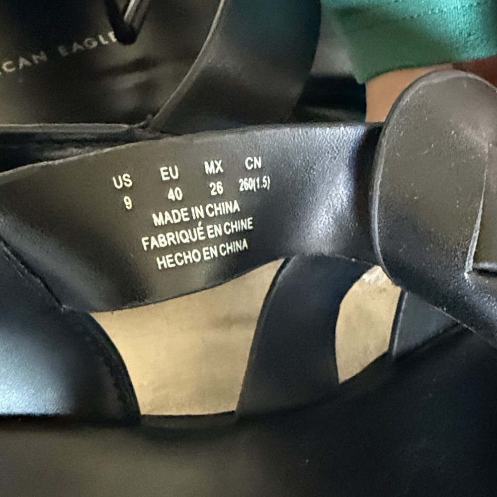 American Eagle Outfitters Black Sandals - Picture 3 of 4